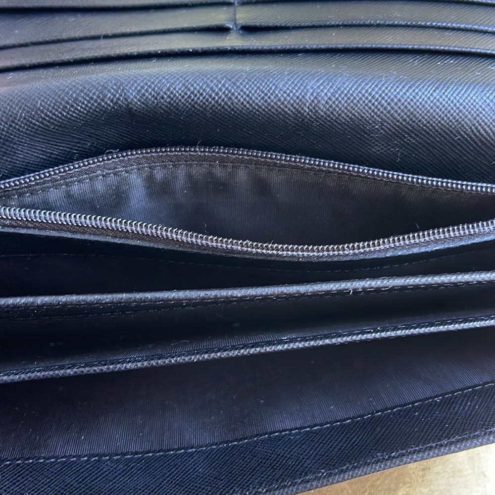 Prada Triangle Logo Long Snap Wallet in Black Saffiano Leather - Picture 11 of 14